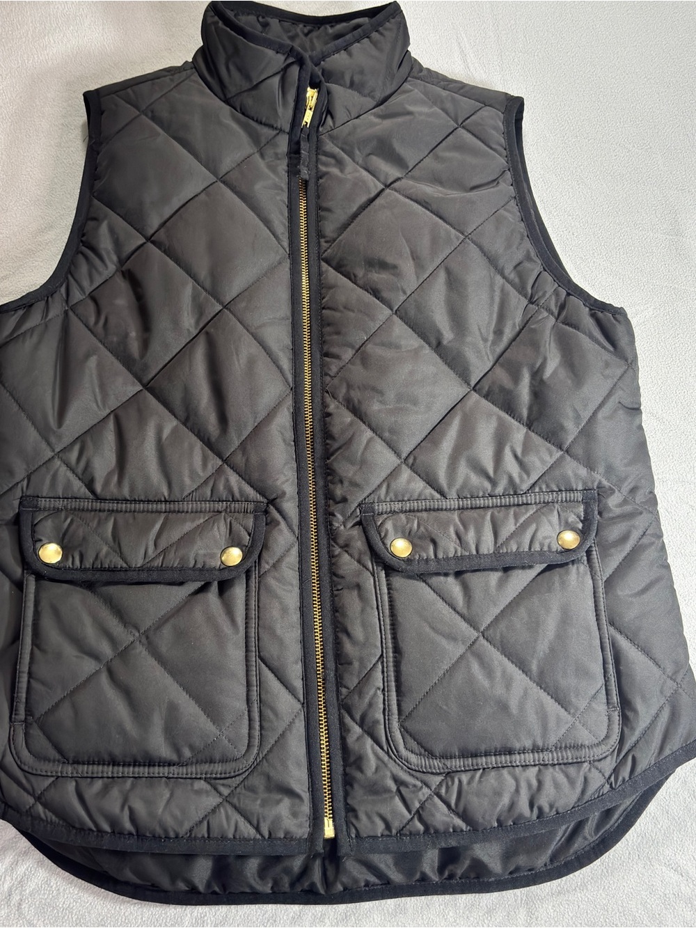 J. Crew Puffer Vest Women’s Black Size S Full Zip Stand up Neck Snap Pockets